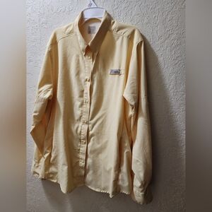 Columbia Omni-shade SPF Yellow Button-Up Shirt